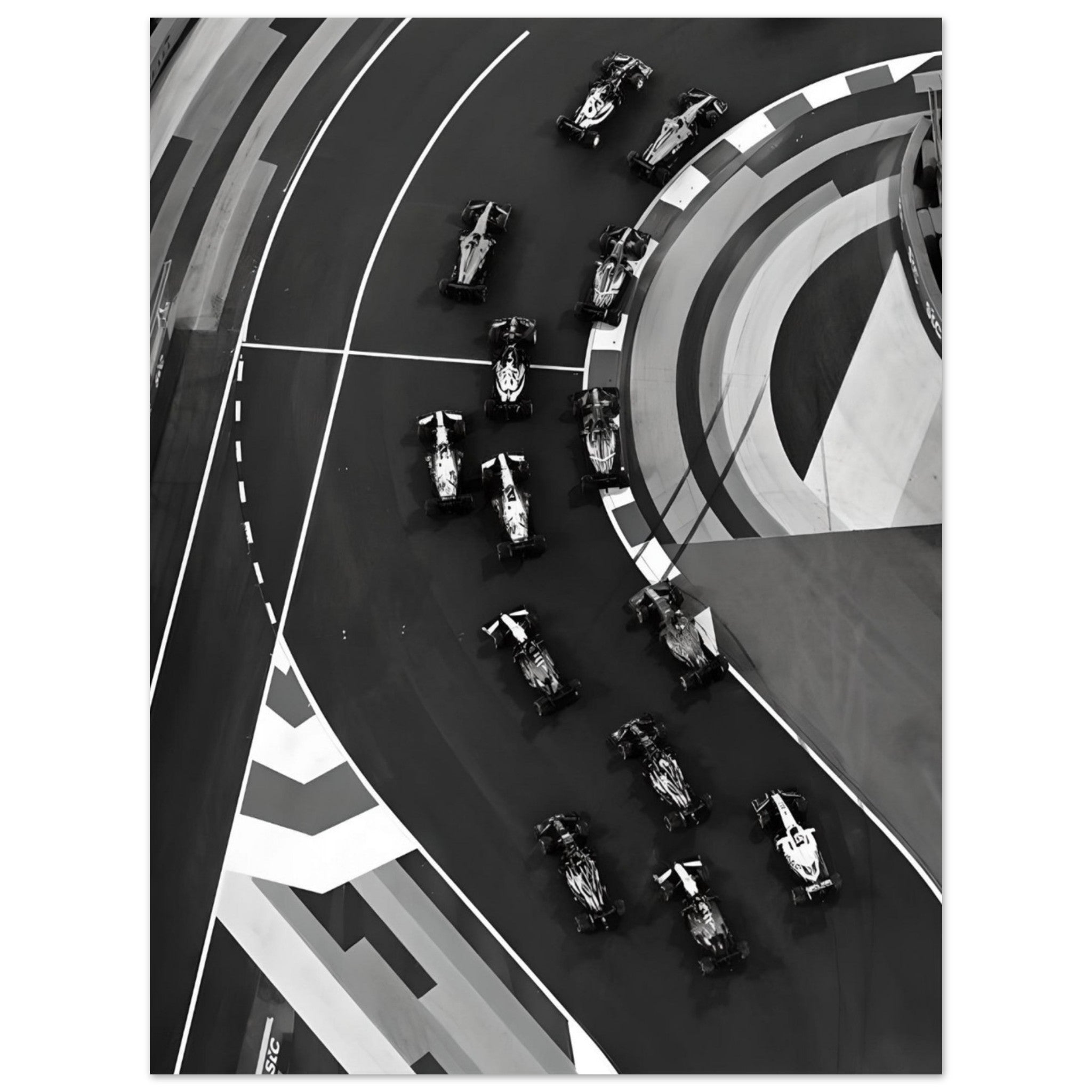 Formuli Formula 1: Monochrome Race Course - Poster – Limitless Together